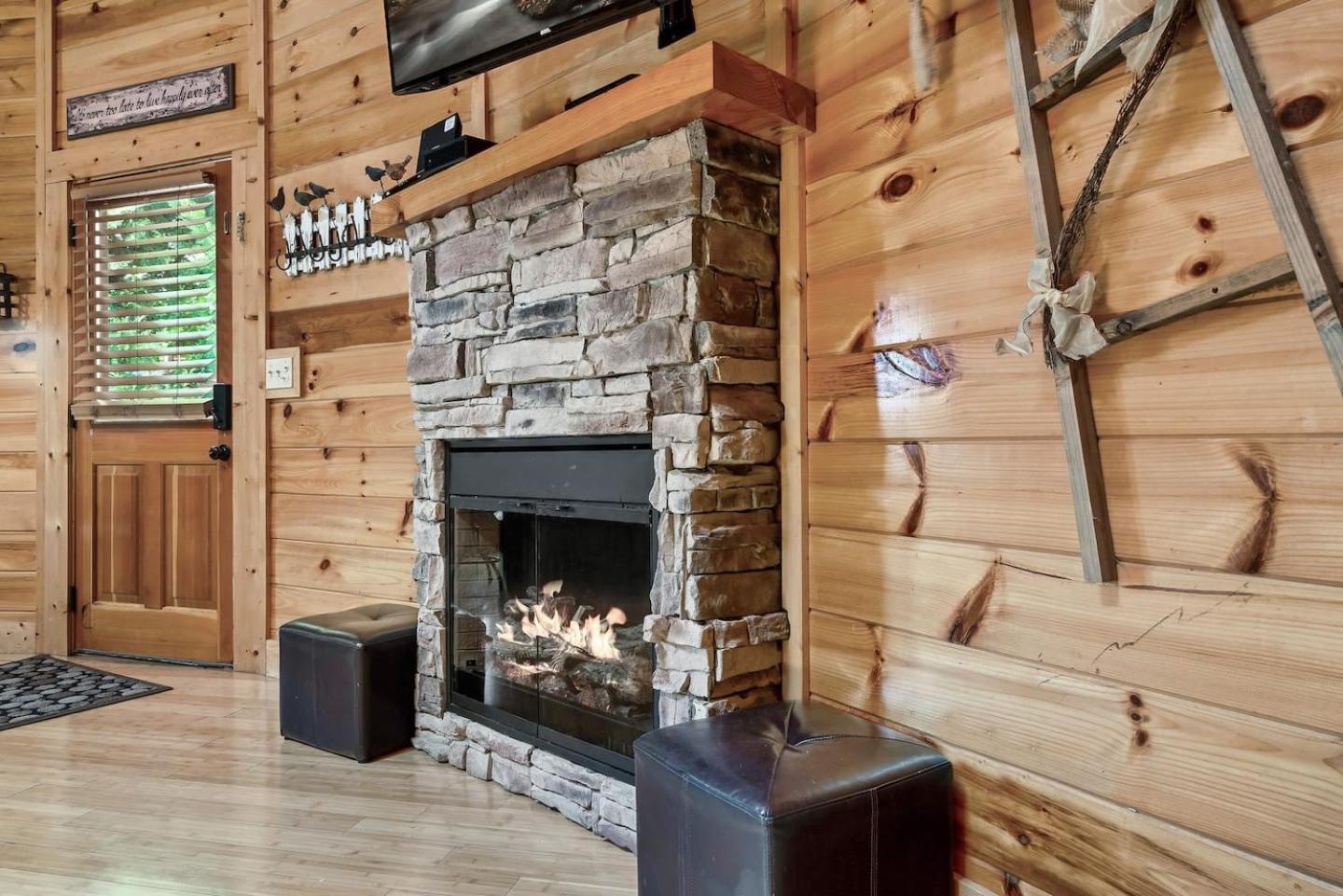 Mountain View Family Cabin W Game Room & Pool Sevierville Ngoại thất bức ảnh