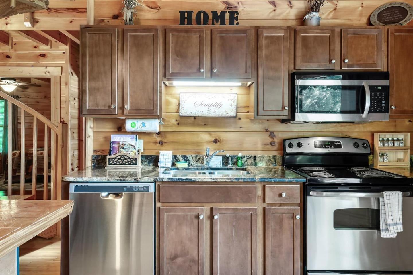 Mountain View Family Cabin W Game Room & Pool Sevierville Ngoại thất bức ảnh